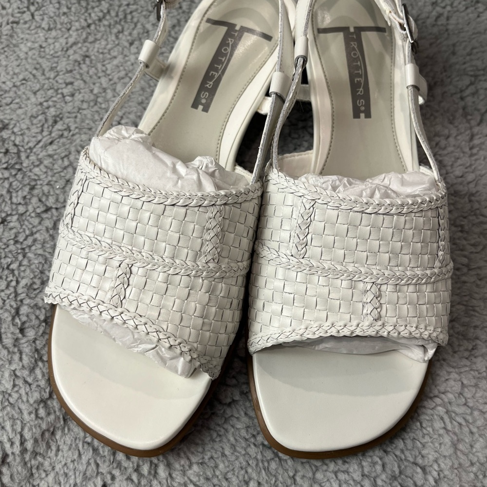 Trotter White Woven Slingback Sandals